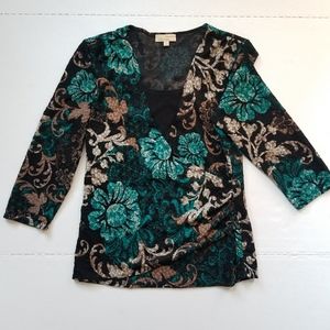 Multi color wrap like top